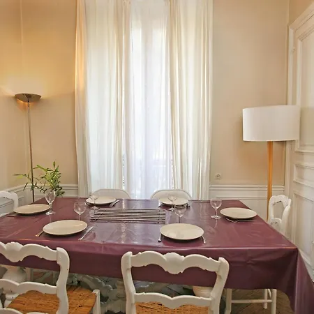 Large 2 Bedrooms Latin Quarter Paris