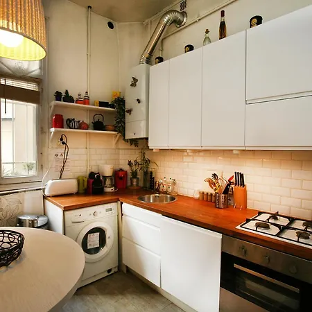 Large 2 Bedrooms Latin Quarter Lägenhet *